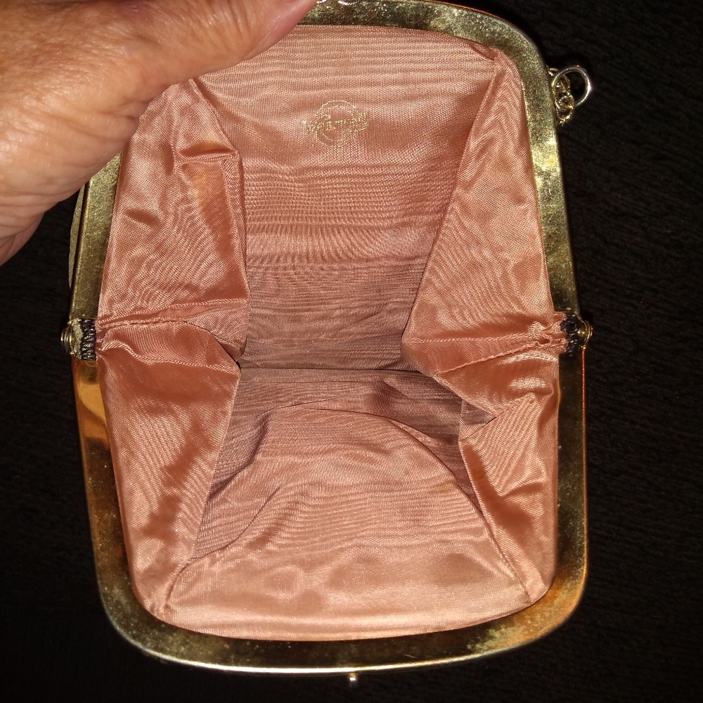 Vintage Wearwell gold tone evening bag purse - Picture 2 of 7